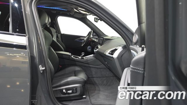 BMW XM 4.4 Lable