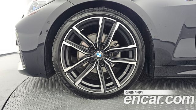 BMW 4-Series 420i M Sport Convertible