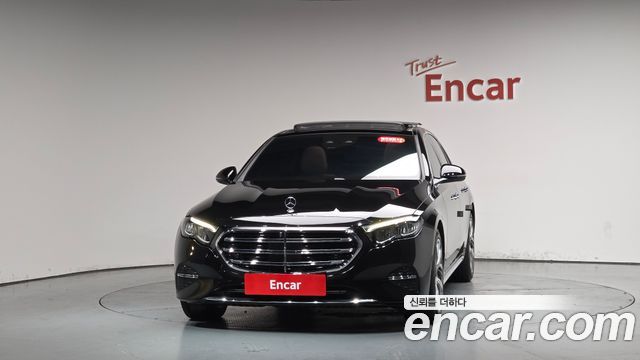 Mercedes-Benz E-Class E220d 4MATIC Exclusive