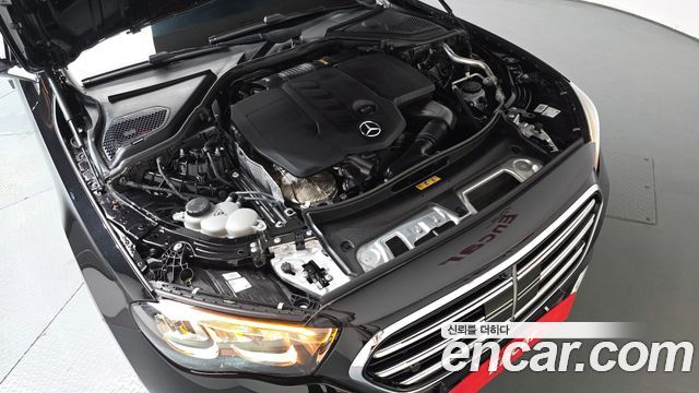 Mercedes-Benz E-Class E220d 4MATIC Exclusive