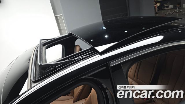 Mercedes-Benz E-Class E220d 4MATIC Exclusive