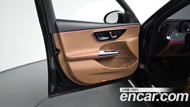 Mercedes-Benz E-Class E220d 4MATIC Exclusive