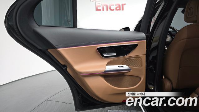 Mercedes-Benz E-Class E220d 4MATIC Exclusive