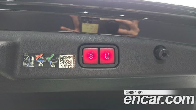 Mercedes-Benz E-Class E220d 4MATIC Exclusive