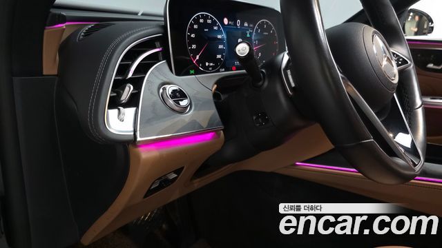 Mercedes-Benz E-Class E220d 4MATIC Exclusive