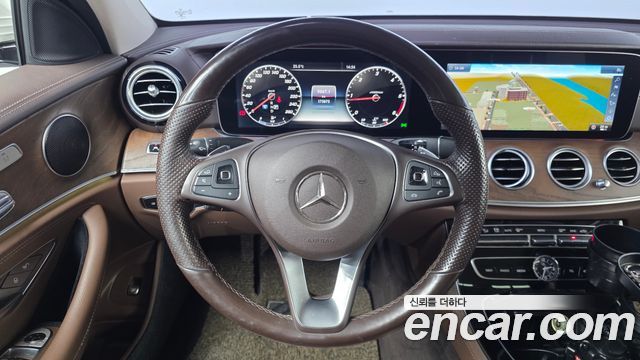 Mercedes-Benz E-Class E220d 4MATIC Exclusive