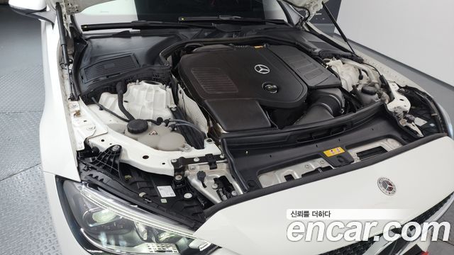 Mercedes-Benz C-Class C300 4MATIC AMG Line