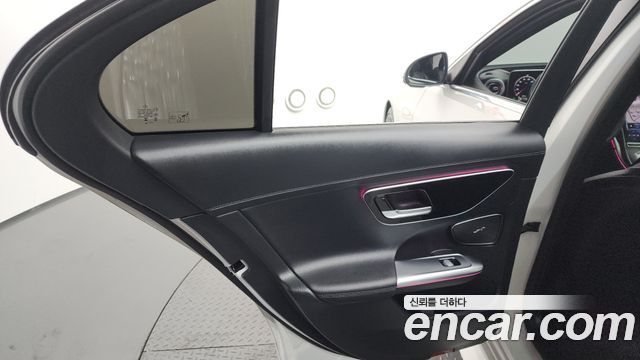 Mercedes-Benz C-Class C300 4MATIC AMG Line