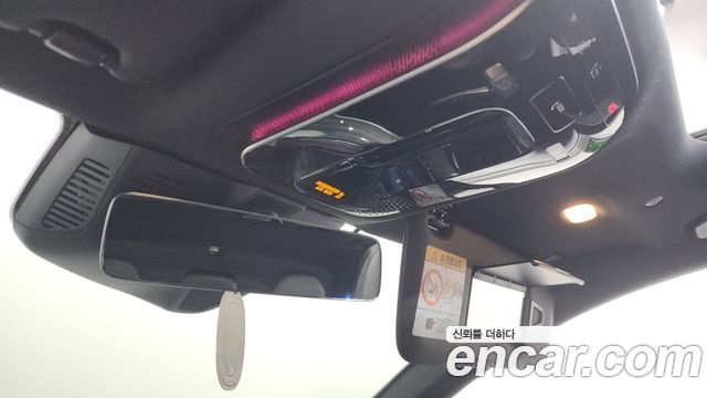 Mercedes-Benz C-Class C300 4MATIC AMG Line