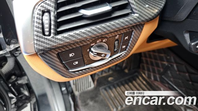 BMW 5-Series 520d M Sport package