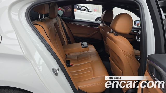 BMW 5-Series 530i M Sport Package