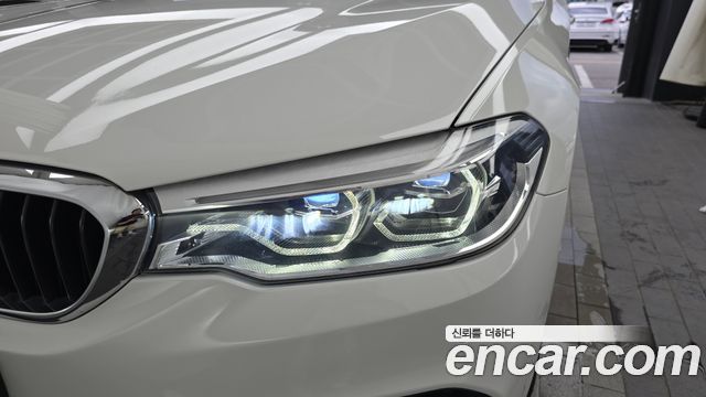 BMW 5-Series 530i M Sport Package