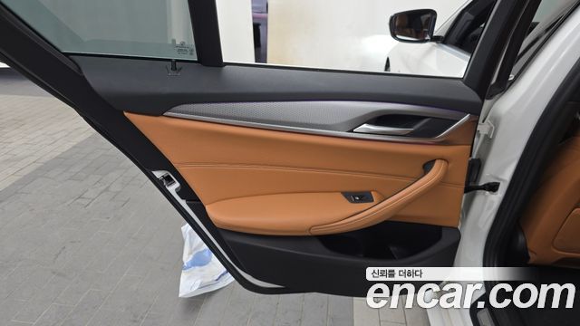 BMW 5-Series 530i M Sport Package