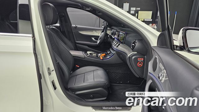 Mercedes-Benz E-Class E300 Avantgarde