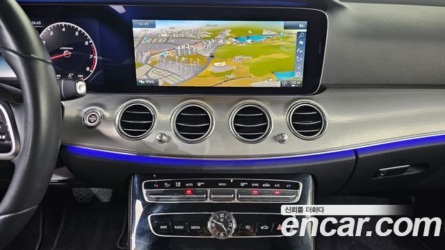 Mercedes-Benz E-Class E300 Avantgarde