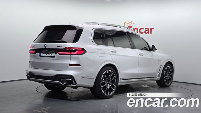 BMW X7 xDrive 40i M Sport 7STR