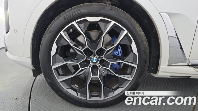 BMW X7 xDrive 40i M Sport 7STR