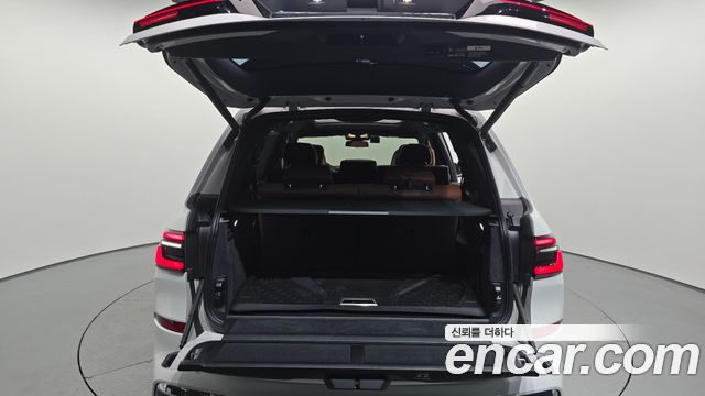 BMW X7 xDrive 40i M Sport 7STR