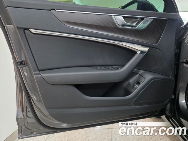 Audi A6 45 TFSI Premium