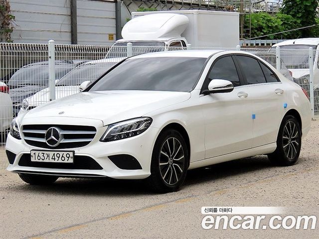 Mercedes-Benz C-Class C200