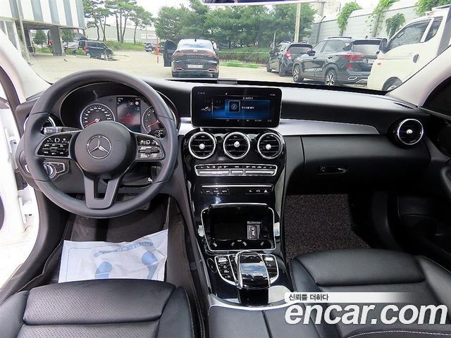 Mercedes-Benz C-Class C200