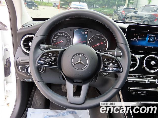 Mercedes-Benz C-Class C200