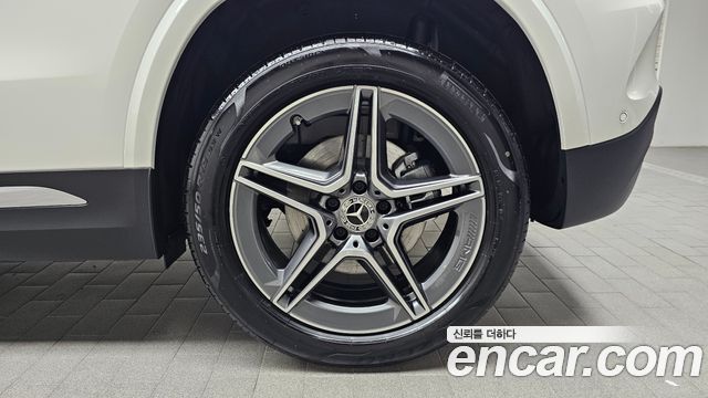 Mercedes-Benz GLA-Class GLA250 4MATIC