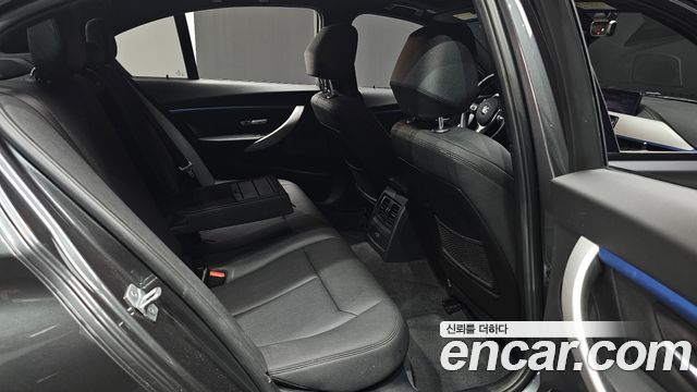 BMW 3-Series 320i M Sport