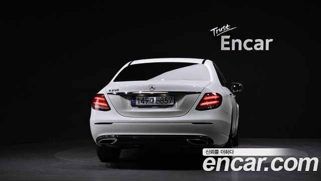 Mercedes-Benz E-Class E250 Avantgarde