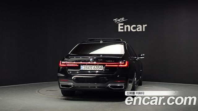 BMW 7-Series 745Le iPerformance M Sport