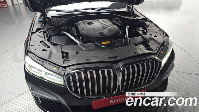 BMW 7-Series 745Le iPerformance M Sport