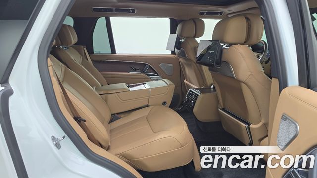Land Rover Range Rover P530 Autobiography Long Wheel Base