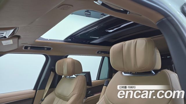 Land Rover Range Rover P530 Autobiography Long Wheel Base