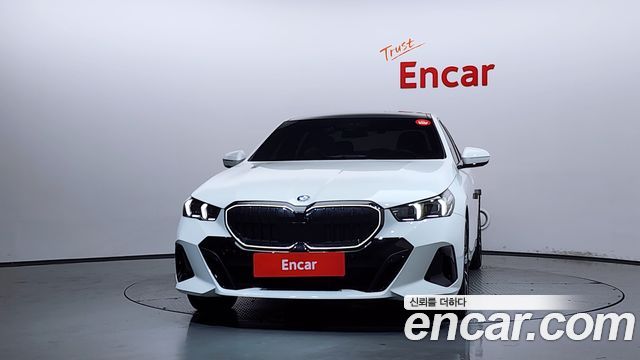 BMW 5-Series 530i xDrive M Sport