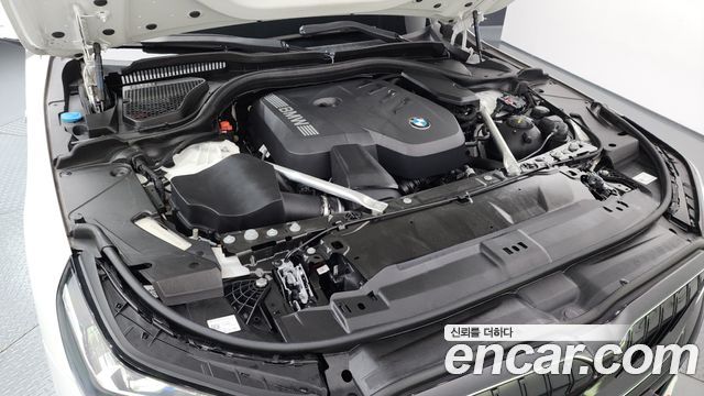 BMW 5-Series 530i xDrive M Sport
