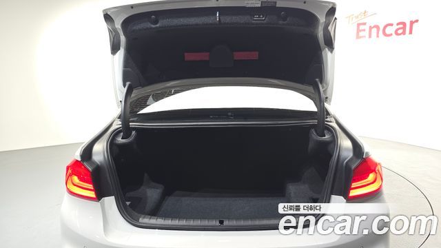 BMW 5-Series 530i M Sport Package Plus