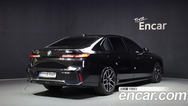 BMW 7-Series 740d xDrive M Sport