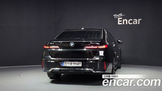 BMW 7-Series 740d xDrive M Sport