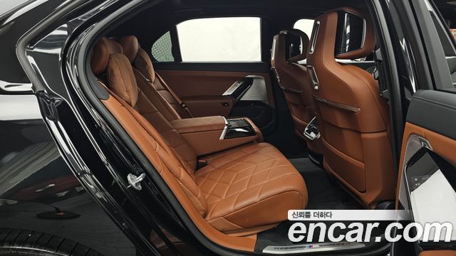 BMW 7-Series 740d xDrive M Sport