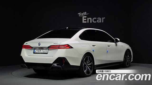 BMW 5-Series 530i xDrive M Sport