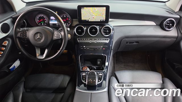 Mercedes-Benz GLC-Class GLC220 d 4MATIC
