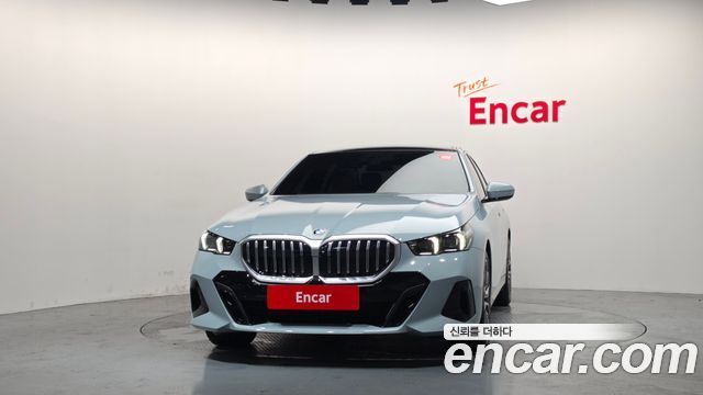 BMW 5-Series 520i M Sport
