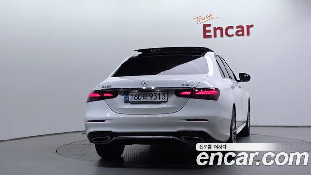 Mercedes-Benz E-Class E350 4MATIC AMG Line