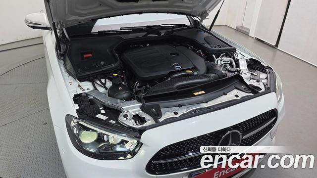 Mercedes-Benz E-Class E350 4MATIC AMG Line