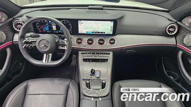 Mercedes-Benz E-Class E350 4MATIC AMG Line