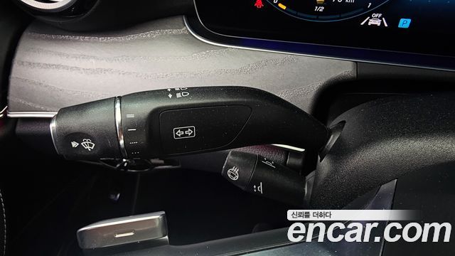 Mercedes-Benz E-Class E350 4MATIC AMG Line