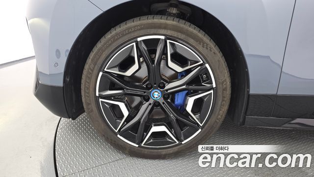 BMW iX xDrive50 Sports Plus