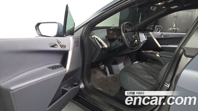BMW iX xDrive50 Sports Plus
