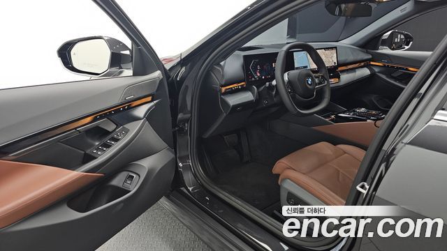 BMW 5-Series 530i xDrive