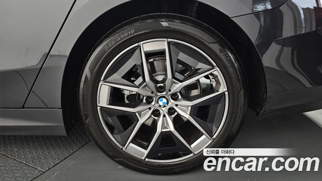 BMW 5-Series 530i xDrive